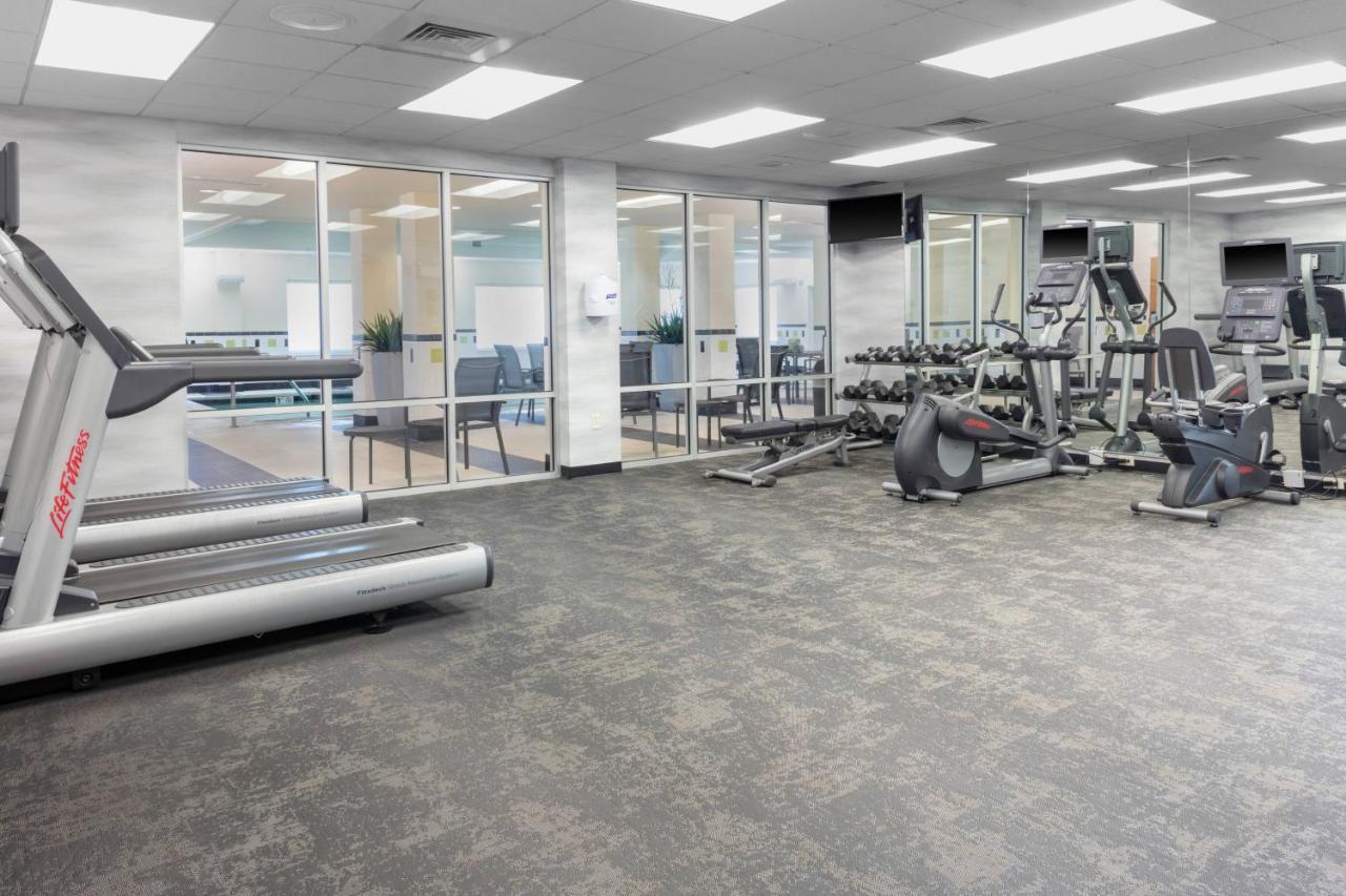 Fairfield Inn & Suites By Marriott Wichita Downtown Экстерьер фото
