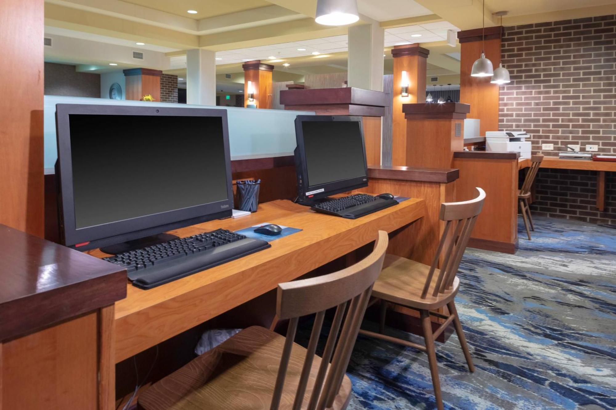 Fairfield Inn & Suites By Marriott Wichita Downtown Экстерьер фото