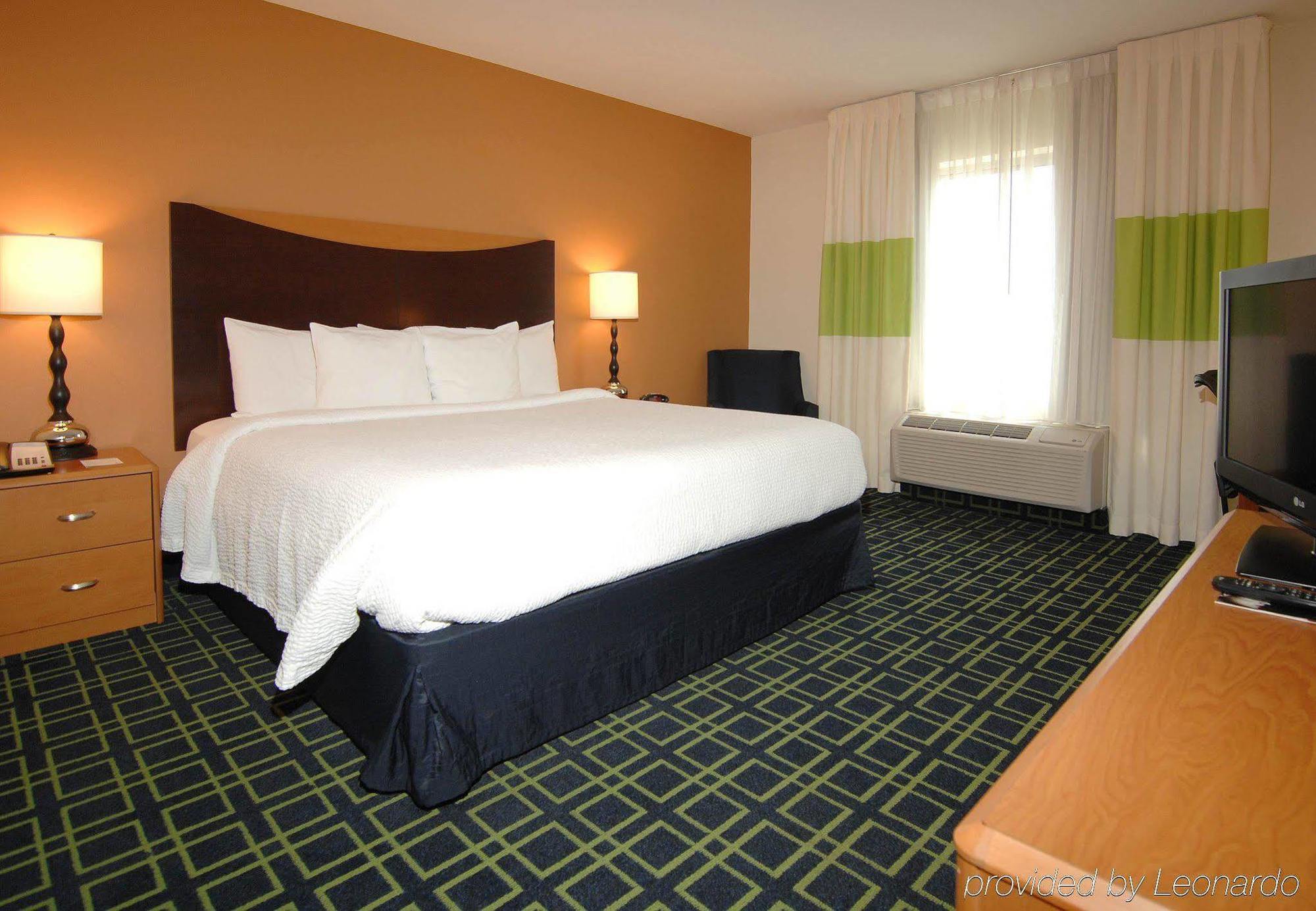 Fairfield Inn & Suites By Marriott Wichita Downtown Экстерьер фото